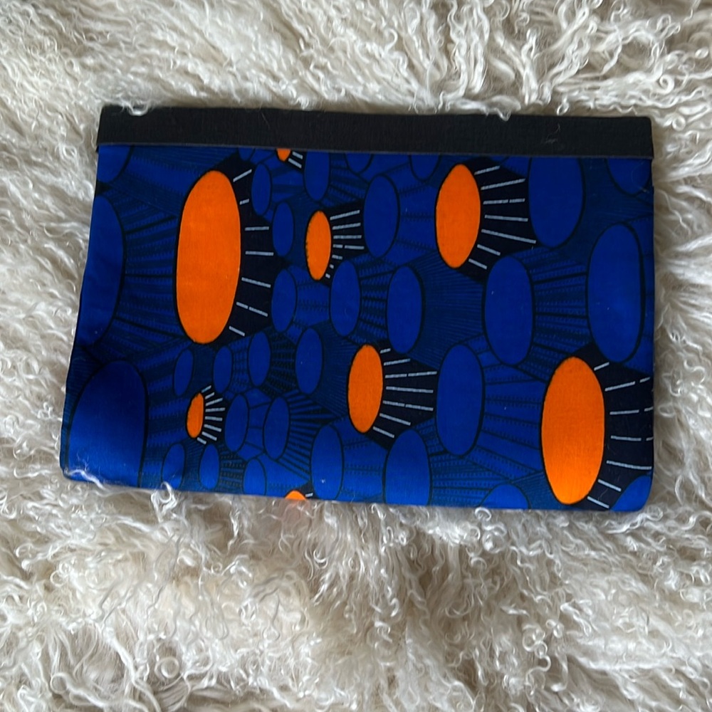 Hand Crafted Clutch Purse☀️ African Fabric ☀️ Global Vibes